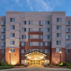 Staybridge International Airport By Ihg Hotel DEN